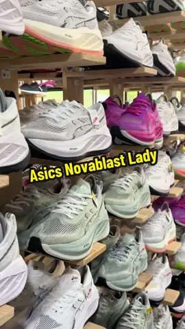 Asics Novablast for ladies. Tak select nah😆dekat QnQ Bundle pun ada kasut untuk para wanita, jemput mai..💃🏻 #qnqbundle #shoeslover #kasutbundlepadu #machangbubok #bukitmertajam #paritbuntar #penang #trending #viralvideo 