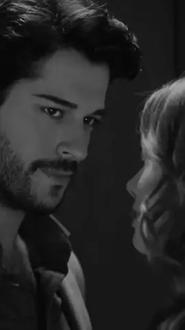 شيصبر لروح حبك عذب لحال😔#فضه_قلبها_ابيض #موالات_حزينة_عراقية💔 #لطرب_العراقي_الاصيل 