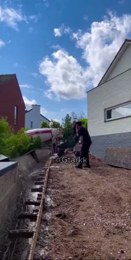 Concrete wall fail  #construction #renovation #realestate #bluecollar #bluecollar #DIY #funnymoments #concrete #wall #fail 