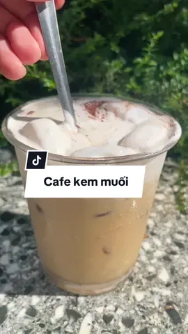 Bột kem muối biển luôn là chân ái của tôi. Dùng em này từ ngày mới bắt đầu bán cafe luôn. Dính tới giờ . #cafemuoi #botkemmuoi #viettuan #congthuckemmuoi #cachdanhkemmuoi #caphemuoi #caphekemmuoi 