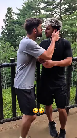 Deja de decir que somos novios😡