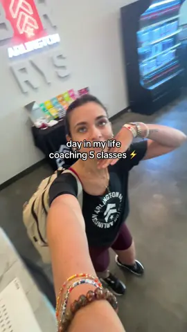 Busy day ❤️ #diml #dayinmylife #Vlog #Fitness #dmv #soulcycle #barrysbootcamp @Barry’s @SoulCycle 