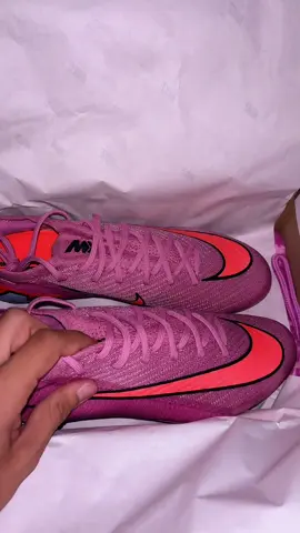 New Mercurial Vapor 16 Elite #footballboots #cleats #nike #mercurial #Preseason #Soccer#nikefootball #boots #fyp 