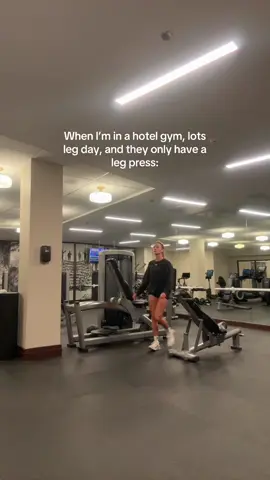 It’s always a leg press and never a hack squat #bodybuildingwomen #GymTok #bodybuilding #gymmotivation #gymmemes 