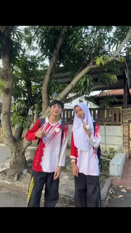 member static je bhai suh posing baru la nk posing hadehh🥰 #fyp #ilovemybf #loyalwomanexist #lovergirl #fypage #fyppp #fyppppppppppppppppppppppp #him #livephoto 