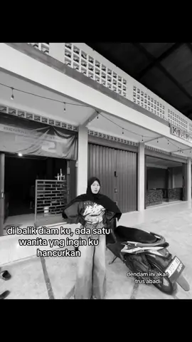 #stroysindiran #moots? #fouryou #4u #soundviral #viraltiktok #trendingtiktok 