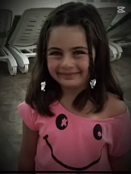 تهبللل هي صغيرة وهي كبيرة ♥️🥹🫶🏻🦋#ليتشا احلى كوبل بالعالم #تشان إيف أك #ليا كيرشان 🦋