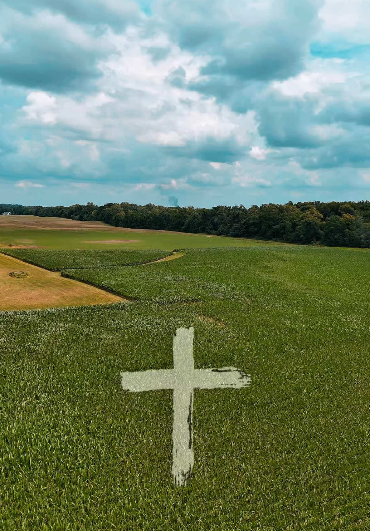 Life’s journey is all about trusting the path ahead, even when we can’t see it clearly. Just like the lyrics say: ‘Walking by faith and not by sight’. Let God guide your steps today! 🌽✞  #Share #WalkByFaith #ChristianMusic #DroneVideo #FaithJourney 