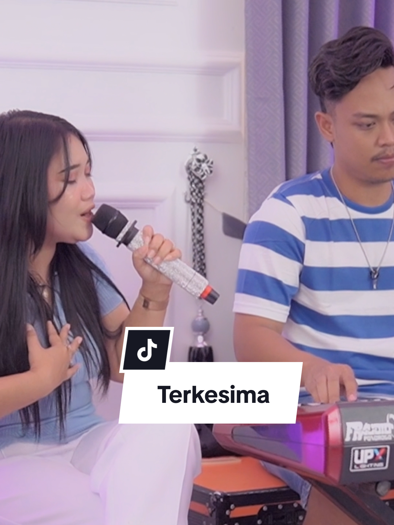 Cek fullnya di channel ijjoo production!! Berdebar hati berdebar @iisaliaananta 🌏 @ARRIJAL  #iisaliaananta #arrijal #terkesima #dangdut #dangdutslow #ijjooproduction 