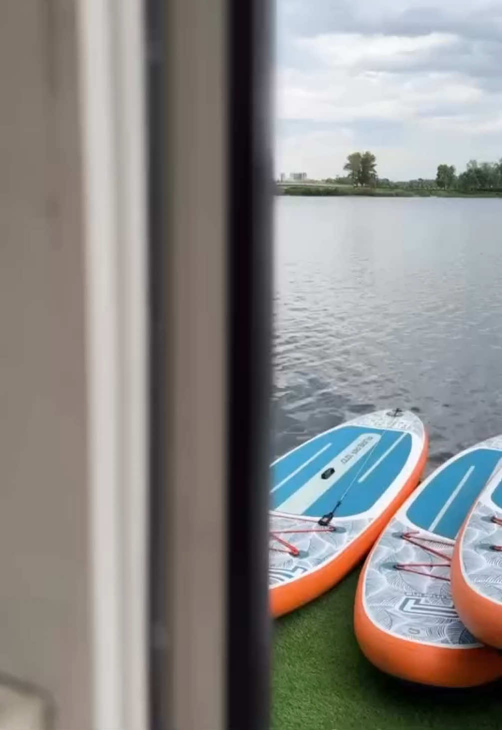 SURF SUP YOGA🏄‍♀️ #sup #supyoga #surf #surfing #yoga 