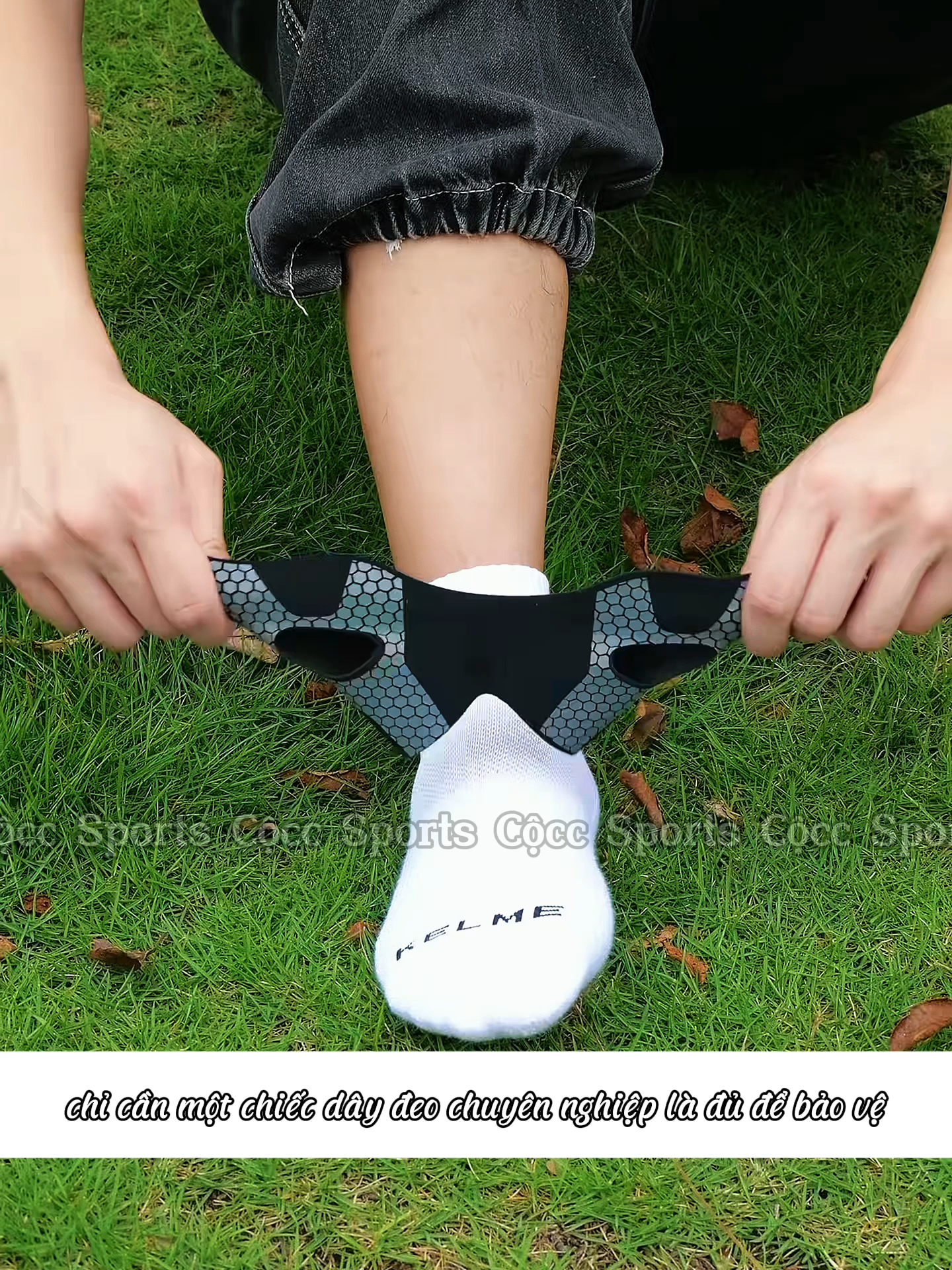 Chạy bộ – đánh cầu – nhảy nhót, không còn sợ trẹo cổ chân nữa! #banggotchan #phukienchan #coccsports #anklesupport