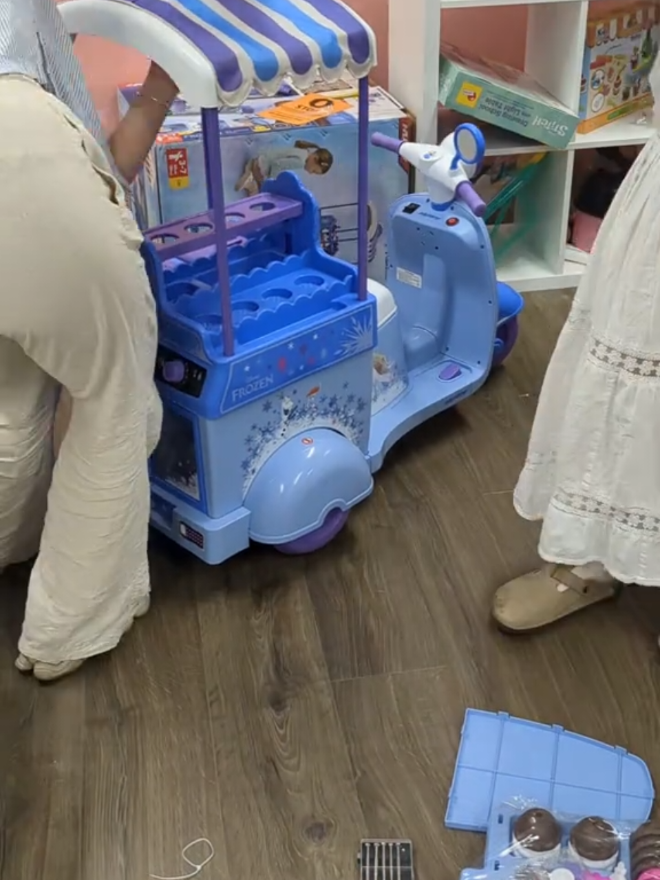 Be quick! Stock sells fast !  #icecreamkart #frozenicecream #cart #christmashotitem #mostwantedforchristmas #trendingtoy 