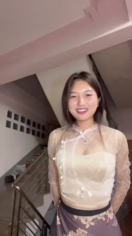 သီချင်းကမနဲကျက်ထားရတာ🥹 #4u #Hps #foryoupageofficial #4upageシ #fypシ゚viral #fyp #foryoupage #trends #trendingsong #2025 #trends #trendingvideo #burmesegirl #foryou #viewsproblem😭 