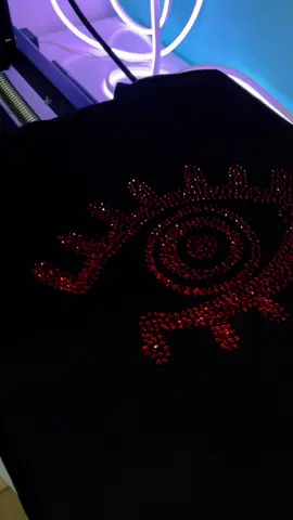 Playera Pedrería Fuerza Regida #emprendimiento #playeraspersonalizadas #planchasublimadora #foryoupage 