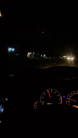 کچھ تو ازالہ کرتے میں نے تمہاری چاہت کو تب بھی ذندہ رکھا جب میرے چاہنے والے بہت تھے #fypシ゚ 