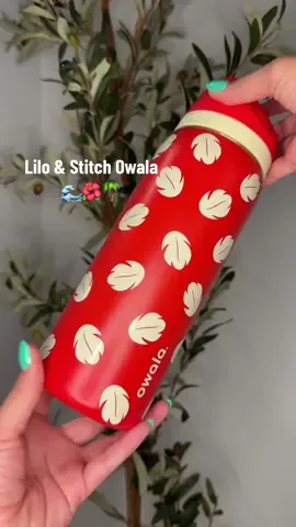 she is literally perfect❤️ #liloandstitch #owala #owalawaterbottle #disney #unboxing #asmr #asmrsounds #hawaii 