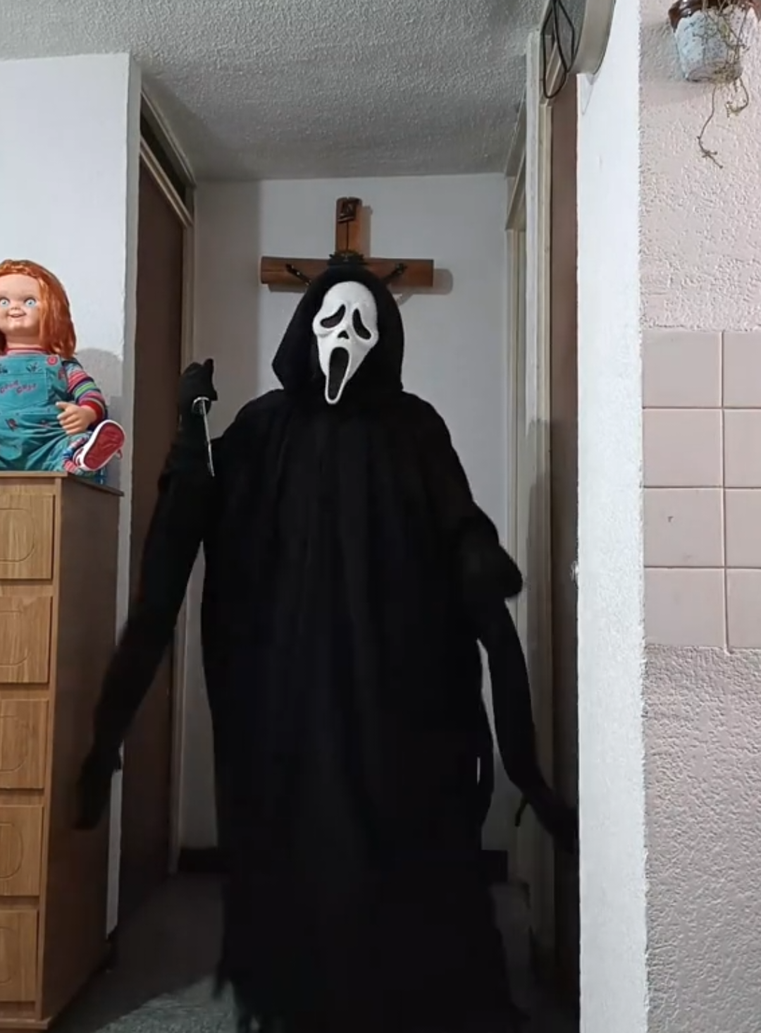 baila Billy 👻🔪 #ghostface #ghostfacecosplay #scream #terror #horrormovie #cosplay 