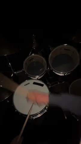 Moves Like Jagger 🕺🎧 #drums #drumcover #drummersoftiktok #maroonfive #easy 