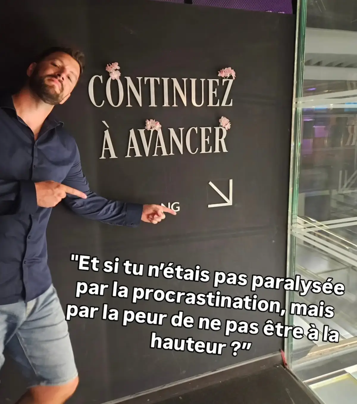 Récemment, j'ai accompagné plusieurs femmes qui étaient dans la même situation. Elles étaient des femmes brillantes, pleines de potentiel. Mais elles se sentaient bloquées. Elles avaient donné toute leur énergie à leurs proches, à leurs familles, et avaient laissé de côté leurs propres rêves et aspirations. À un moment donné, elles ont toutes dit la même chose: 