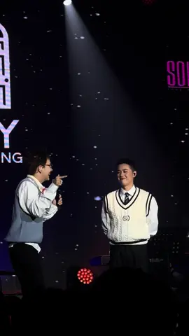 “Nếu người ta nhầm anh là em anh sẽ làm khùng làm điênn” =)))) #duykhanhzhouzhou #duykhanh #thanhduy #viral #xuhuong #trending #thanhduykhanh #LearnOnTikTok 