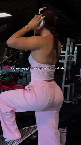 progress is loud right now⚡️ second colour reveal: rose pink🌸 athlete- @lisavandervalkx new REVIVE launching 19 July 12pm BST #DFYNE