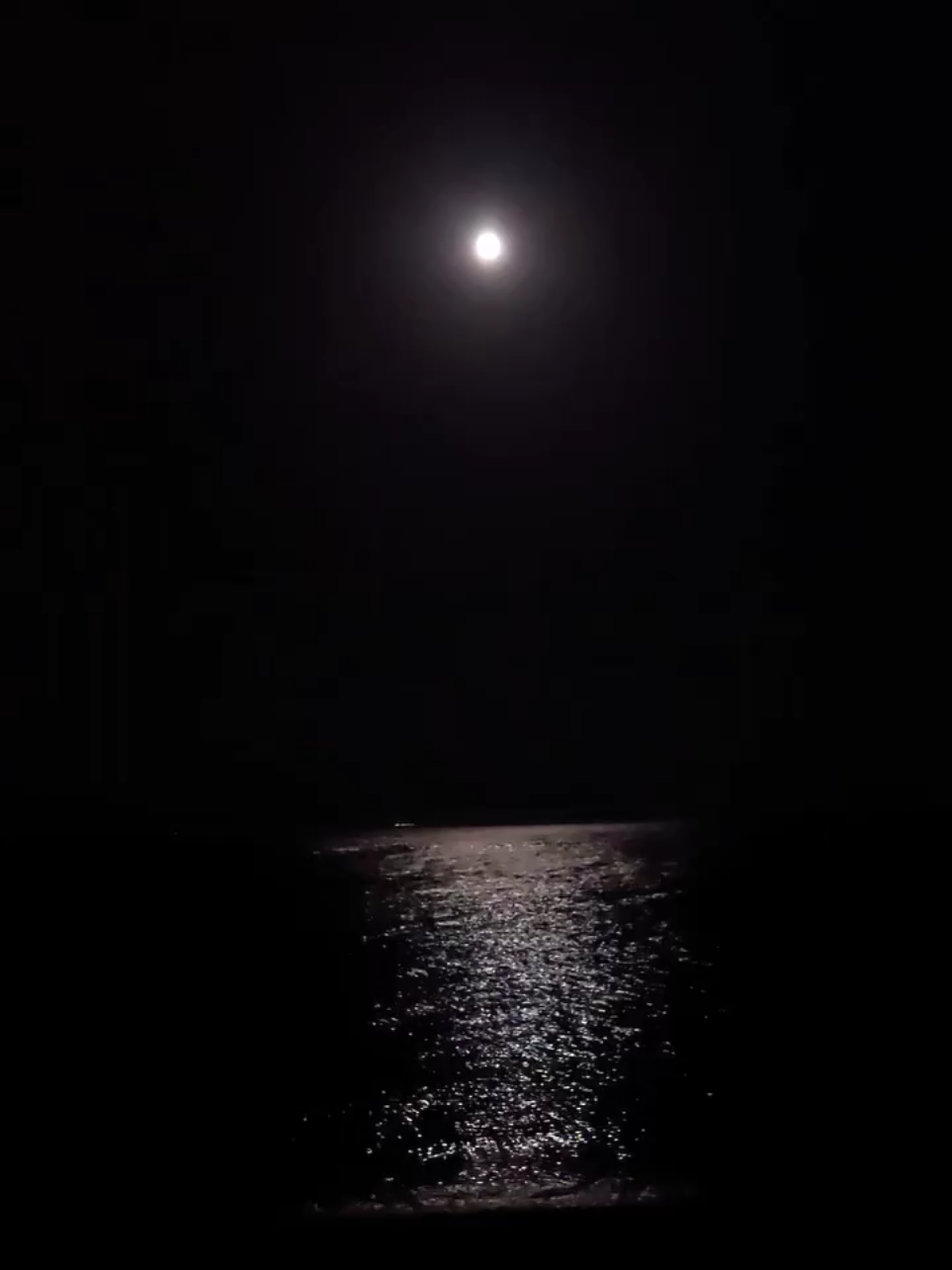 dahah night ✨️🌑 #dahab #night #full_moon #انا_هويت_وانتهيت #lagoona #you 