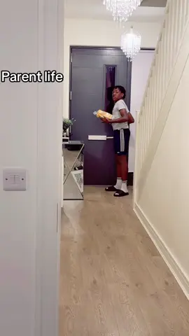 I am tired of being robbed 🥲#familylove #parentsmoments #parenthood #SAMA28 #kingvee👑👑 #ncubes #creatorsearchinsights 