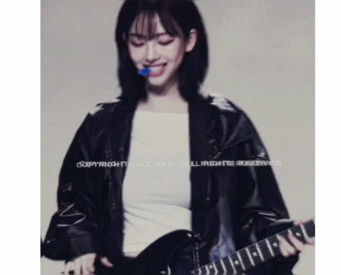 #KARINA — OHHH SHE LOOKS SOO GOOD W THE GUITAR I WANT HER TO PLAY ME LIKE A GUITAR 🧎‍♀️  — #aespa #karinaaespa #karinaedit #fyp #foryou #viral #edit #kaevsp  — @Jaylen @tuyou @amboyo @APSEA @tutu @Dani ★ @aera @Karinæ <3 @yeonjun_leftpinkytoehair @shin ୨୧ @goon4aespa_ @ྀིྀི 