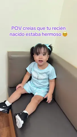 Fuera de relajo mi bebé se cambió de tono de piel y tenía mucho bello yo en su espaldita 🤣🤣 #newborn #reciennacido #babygirl #babygirl #beutiful 