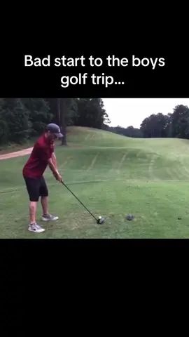 🤣 🤣 🤣 (via thesmoothswing/IG) #golf #fail
