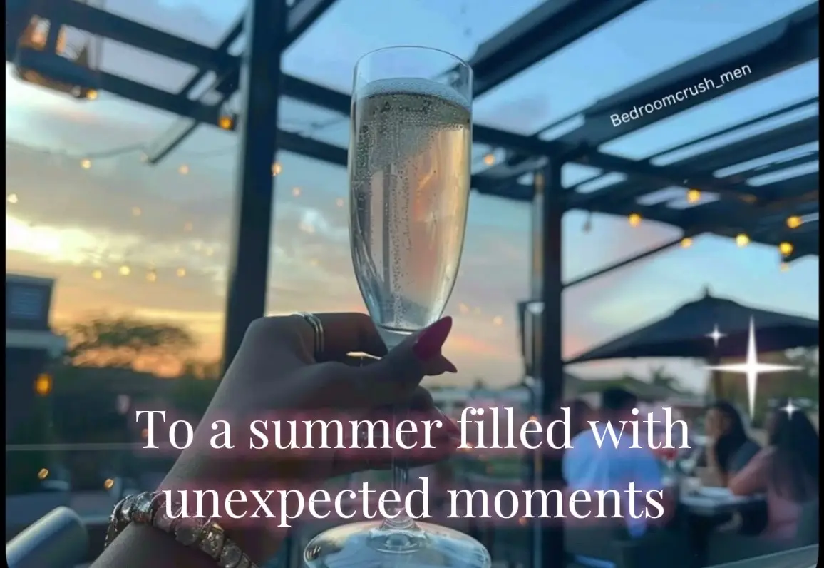 A mind at ease, skin sunkissed by a summer beeeze, warm smiles that freezes, a seductive fragrance that teases, and a pure heart it pleases 😌 #fypシ゚viral #fy #fypシ #poeticrhymes #summervibes☀️ #💌✍️🌹😘