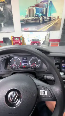 #vago el vago está triunfando profeeeeee #ecuador #vwpolo 