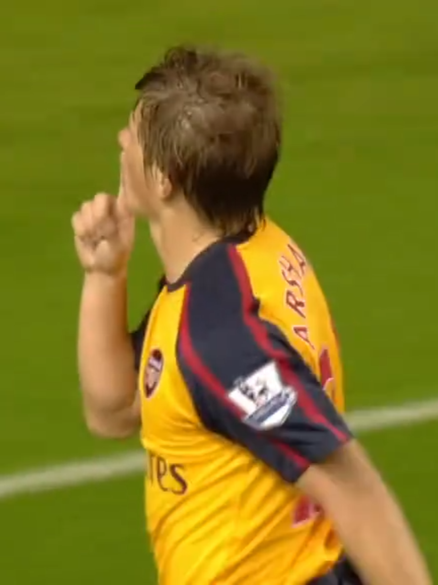 Liverpool 4-4 Arsenal  Arshavin scores 4 in 8 goal thriller!  21st April 2009