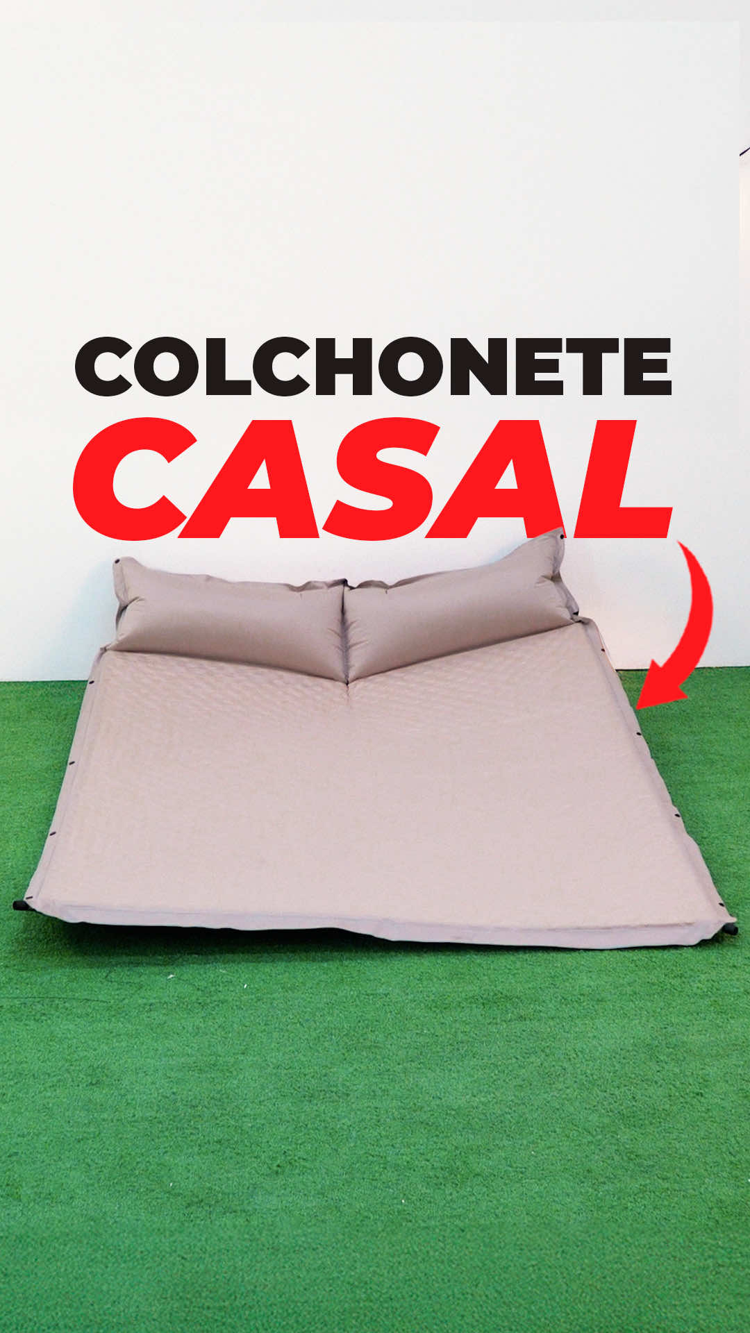 O colchonete inflável duplo da JOYFOX para Camping, o aliado perfeito para quem busca conforto e praticidade em aventuras ao ar livre! 🏕️ Especificações técnicas: 📏 Dimensões: 3 cm × 130 cm × 190 cm ⚖️ Peso: 2,5 kg 💪 Suporte: até 200 kg ☁️ Inclui travesseiros integrados e bolsa de transporte 💬 Comente 