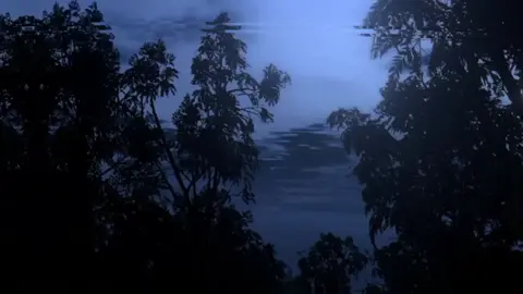 تـݪاوُات ياسـٰٖـ‌๋ـــࢪ اݪدِوُسـٰٖـ‌๋ـــࢪي  #ياسر_الدوسري #قران_كريم 