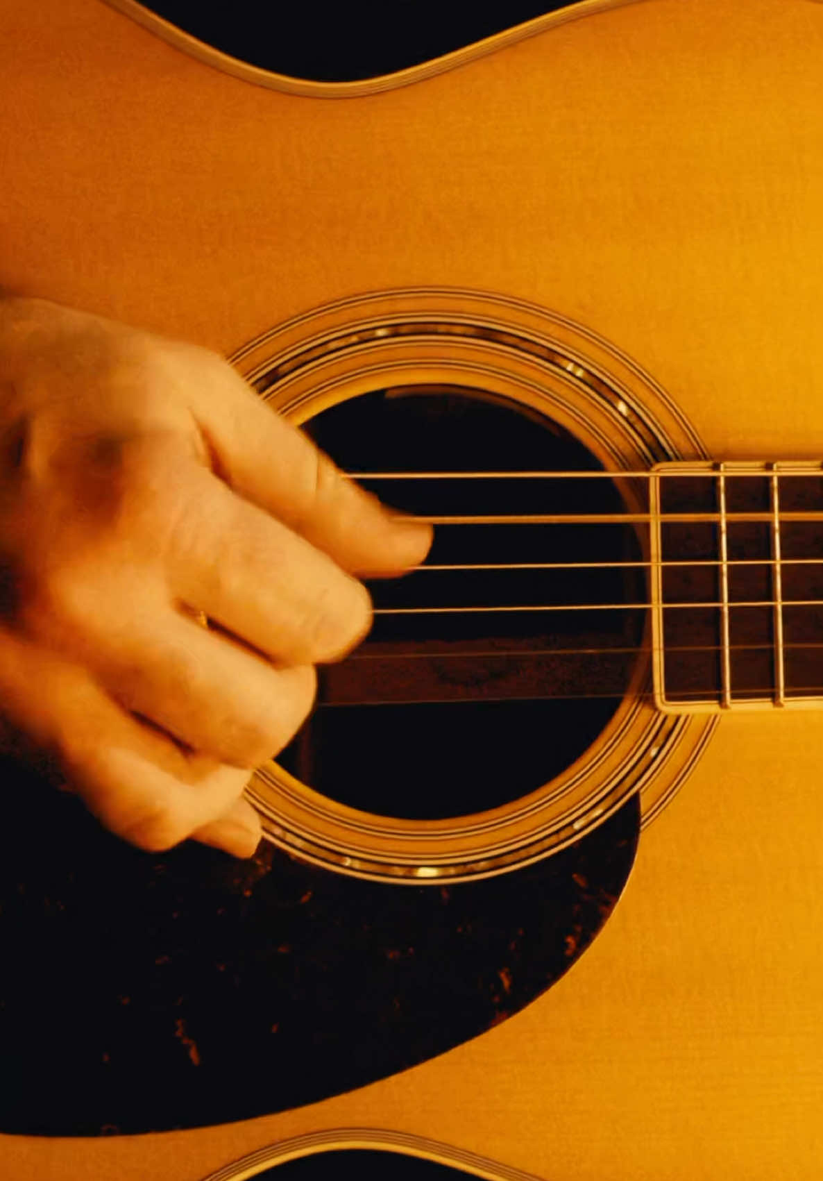 Can’t believe I got @jordandavis on a song that says “the dawgs won” #newmusic #aintabadlife #thomasrhett #jordandavis 