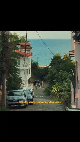 Geçerken uğrayanla,sana gelmek için yola çıkan asla bir olmaz.” #alıntı 