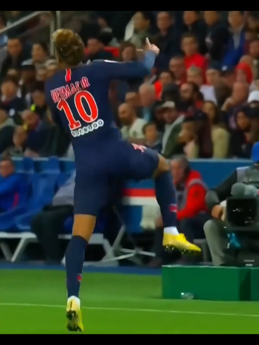 Impossible Football Ball Control 