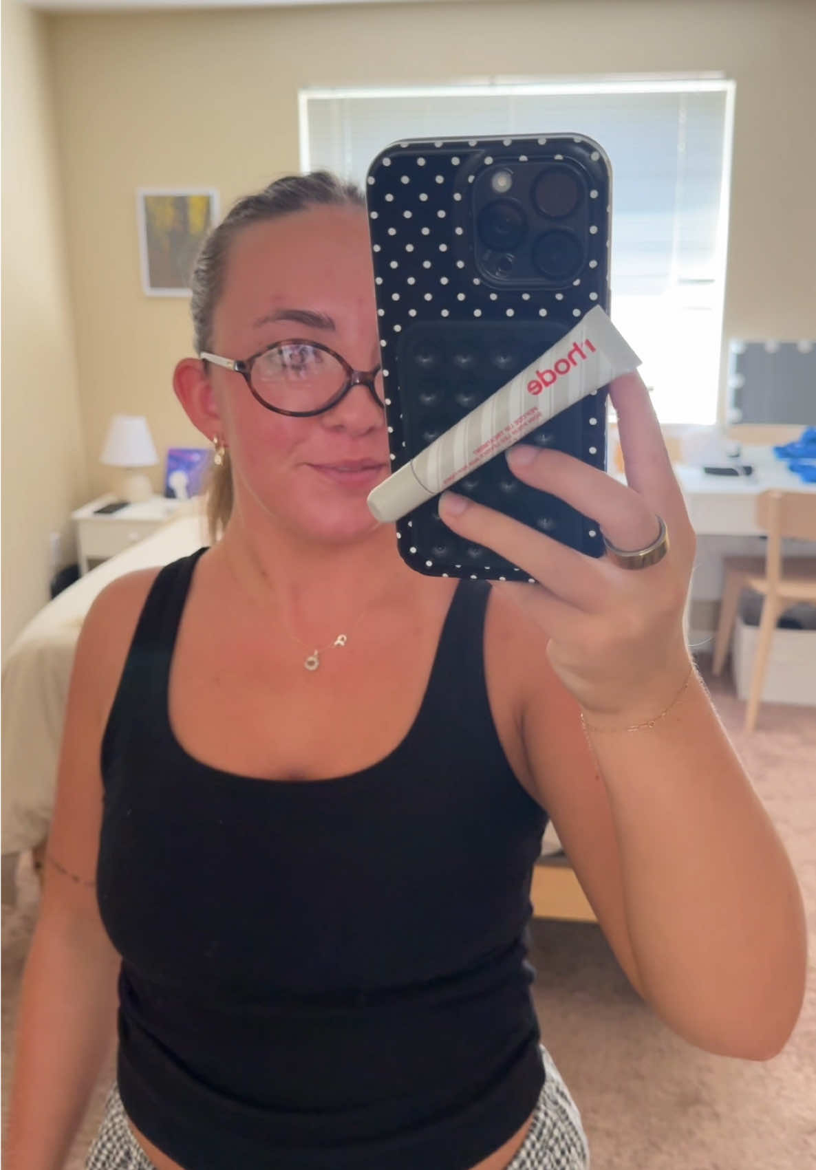 i think it’s time for me to get a @rhode skin phone case🤭 @Hailey Bieber @OCTOBUDDYOffical @TIJN EYEWEAR #rhodeskin #fyp #trending #viral #rhodeliptreatment 