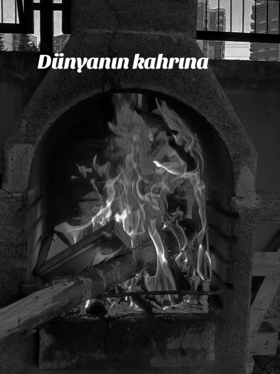 Aşkın zehir olsa yine içerim Yolun ecel olsa korkmam geçerim Yeter ki sevdim de ben bu aşk ile Dünyanın kahrına gülüp geçerim#like #Love #listen #fyppppppppppppppppppppppp #tiktokviral #sözler #musically #music #keşfetteyizzz #tiktokindia #tiktokviral #iyigeceler #akış #viralvideo #ateş #gece #night #arabesk #yıllar #şarkısözleri #şarkınıseç #Love 