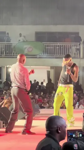 In wawawa dance Dexter Rapper and his dad #bricepromotionz 