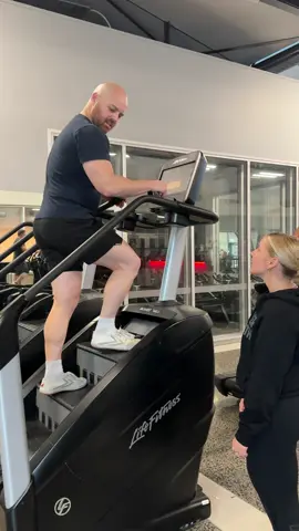 There’s always room for two on the Life Fitness PowerMill Climber…😝 #reel #funny #gymhumor #workin #gym #stairmaster #lifefitness #workout 