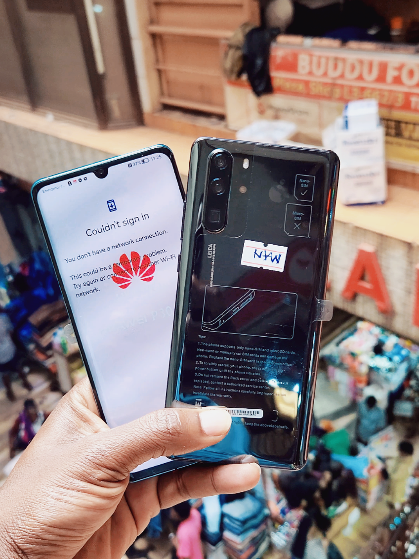 Huawei P30 Pro at 550.000Ugx #huaweip30pro #huawei #huaweip30 #p30pro #huaweinovadance #foryou #foryouageeeeee❤️❤️❤️❤️ #fypviraltiktok🖤シ゚☆♡ #fypviralシ #foru #foryoupage❤️❤️ 