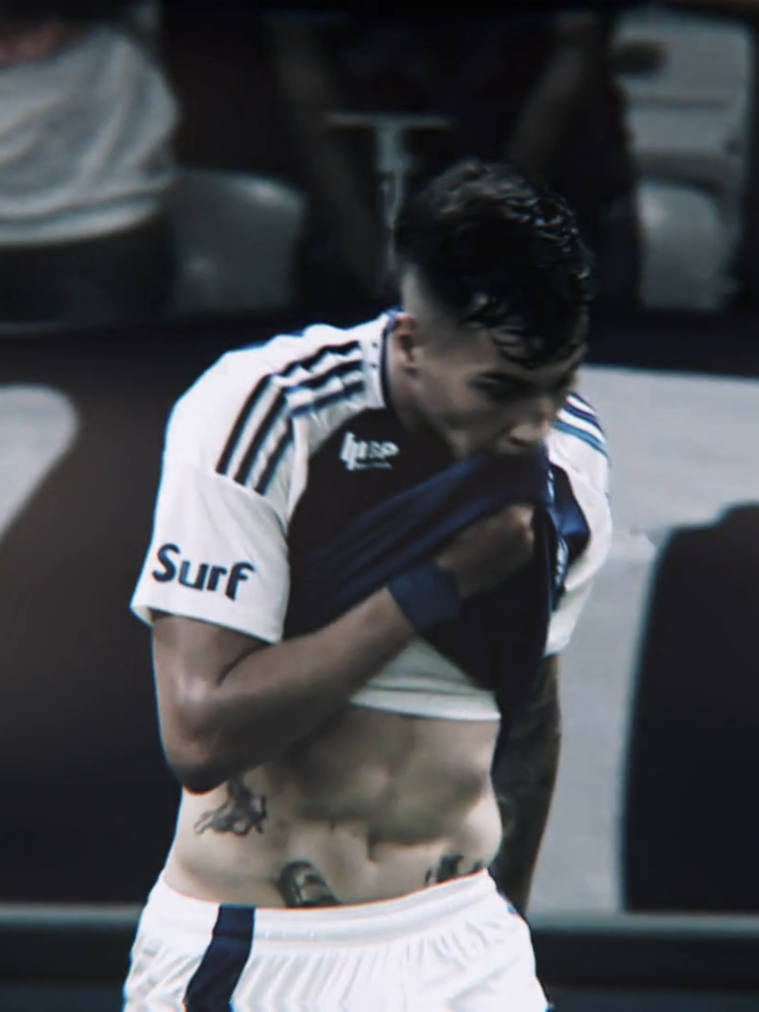 só uma quedinha 🥴 #fyp #aftereffectsedits #edit #cruzeiro #foryoupage #viraliza #viralvideos #virał #football #cruzeirocabuloso #kaiojorge