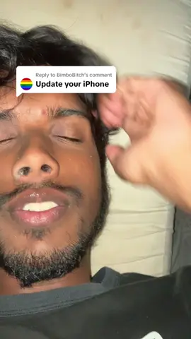 Replying to @BimboBitch I can’t 