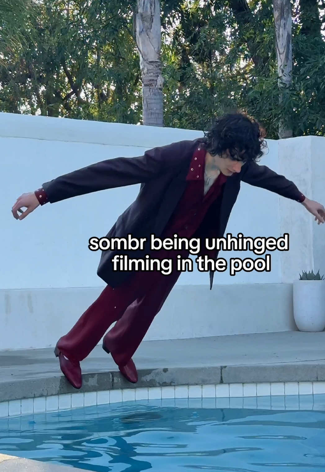 i love whatever’s wrong with him @sombr #sombr #dailysombr #viral #meme #celebrity #singer #sombrtok #viral #lol #funny #trending #funnyvideos #wtf #fyyyyyyyyyyyyyyyy 