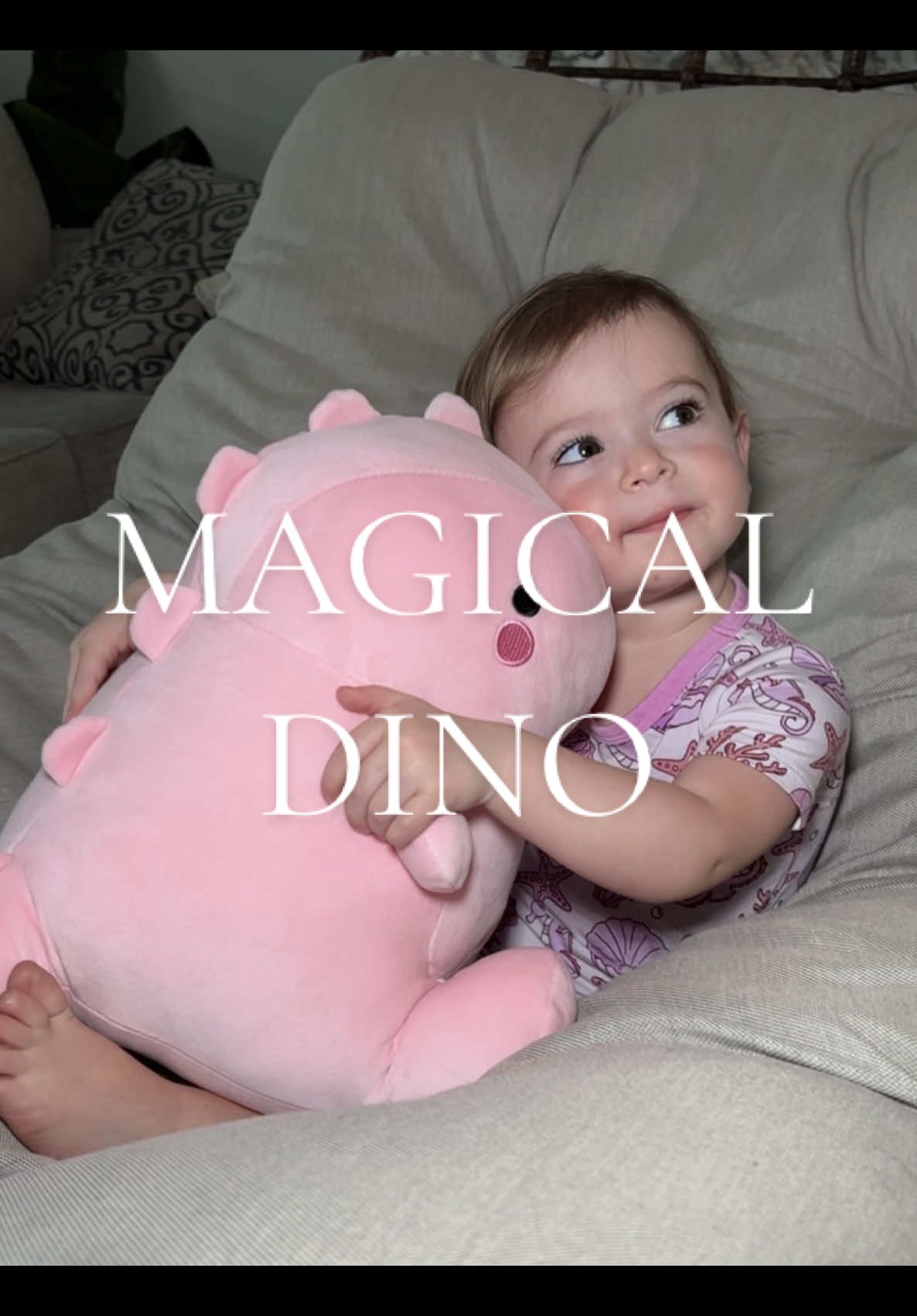 This magical Dino is seriously the MVP in our house 🦖✨ My kids talk to it for HOURS — about their feelings, school, their dog… and somehow, the Dino always has the perfect answer. It’s educational, emotional, and even entertaining enough for me to actually drink my coffee in peace ☕😂 You can even customize it with their name and pick their favorite color. Highly recommend grabbing one now! 🦖 Comment “DINO” if you want the link or check the link in my bio! #MagicalDino #TalkingDinosaur #EducationalToy #ToddlerLife #MomLife 