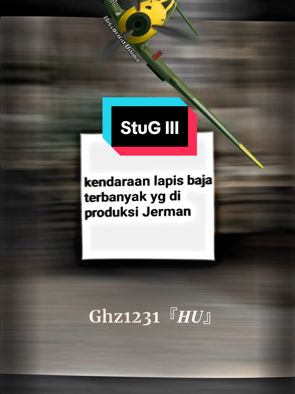AM Prem murah di bio🗿🍵 StuG III (Sturmgeschütz III) adalah kendaraan tempur Jerman yang digunakan secara luas selama Perang Dunia II, awalnya dirancang sebagai meriam serbu (assault gun). Dibangun di atas sasis tank Panzer III, StuG III tidak memiliki kubah (turret) seperti tank biasa. Sebagai gantinya, meriam 75 mm dipasang langsung di badan (casemate). Ini membuat siluetnya lebih rendah, biaya produksi lebih murah, dan lebih mudah disamarkan. Awalnya digunakan untuk mendukung infanteri dengan tembakan langsung ke posisi musuh, namun setelah menghadapi tank-tank Sekutu, varian baru StuG III dipersenjatai dengan meriam anti-tank yang lebih kuat. Hasilnya, StuG III menjadi salah satu pemburu tank paling efektif sepanjang perang. Produksinya mencapai lebih dari 10.000 unit, menjadikannya kendaraan lapis baja paling banyak diproduksi oleh Jerman selama perang. Selain murah dan efektif, StuG III juga sangat fleksibel dalam perannya dari pertahanan, serangan, hingga pengganti tank reguler. #tank #warthunder #fyp #fyppppppppppppppppppppppp #military #militer #sejarah #History #ghz1231 #historyunioncreator #alightmotion 