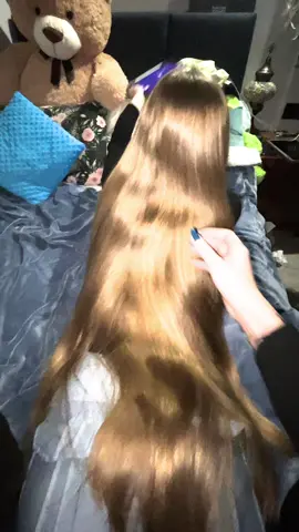 rapunzel✨✨ #hair #glow #glossyhair #rapunzel #blondes #longhair #trend #fyp #foryou #hairtok #hairstyle #glossy #blondehair #blonde 