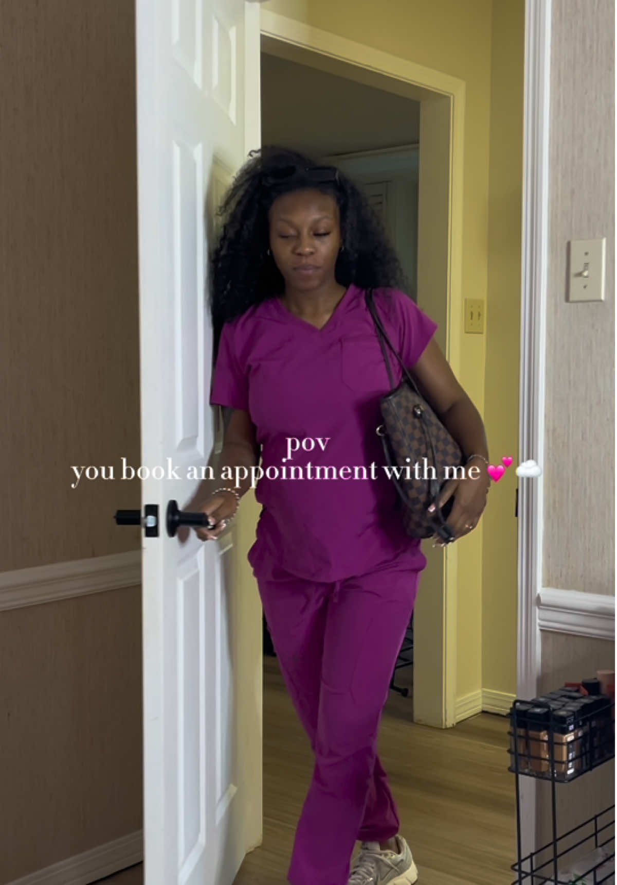 all my girls get a luxury experience because maintenance should feel like self care not a chore 💕🤏🏽  #mua #entreprenuer #luxuryservice #fy #SelfCare 